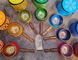 Chakra singing bowls